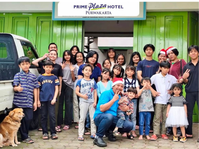 Berbagi Kasih Melalui Program 